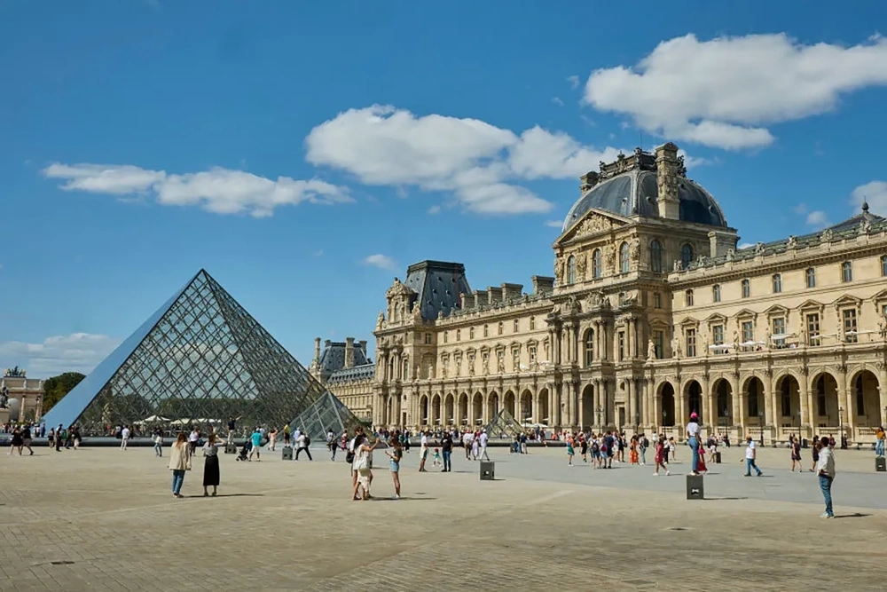 Italienisches Dorf fordert Rückgabe einer Kirchenskulptur aus dem Louvre